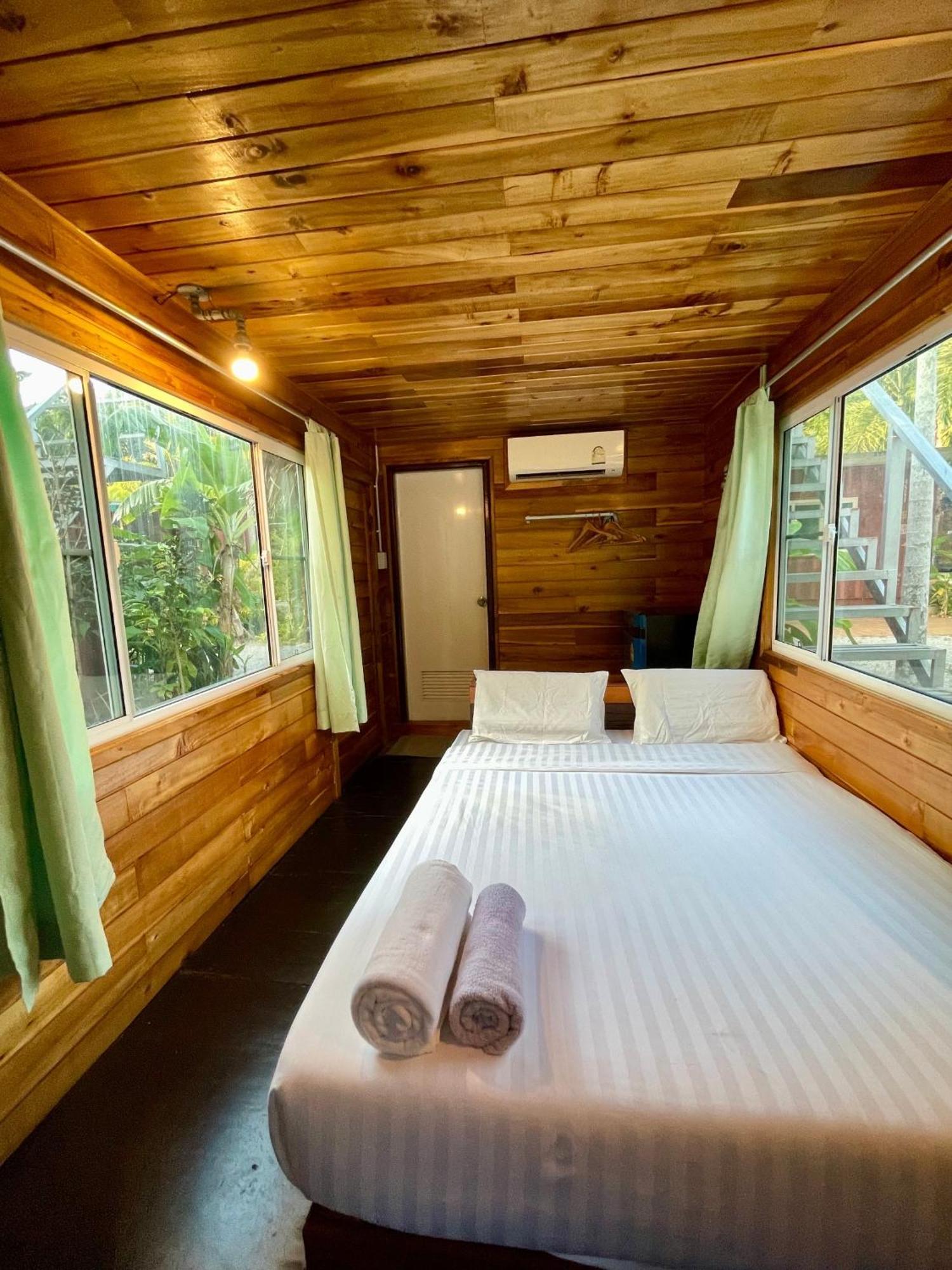 The Camper Lodge Khao Sok Ban Bang Bon Buitenkant foto