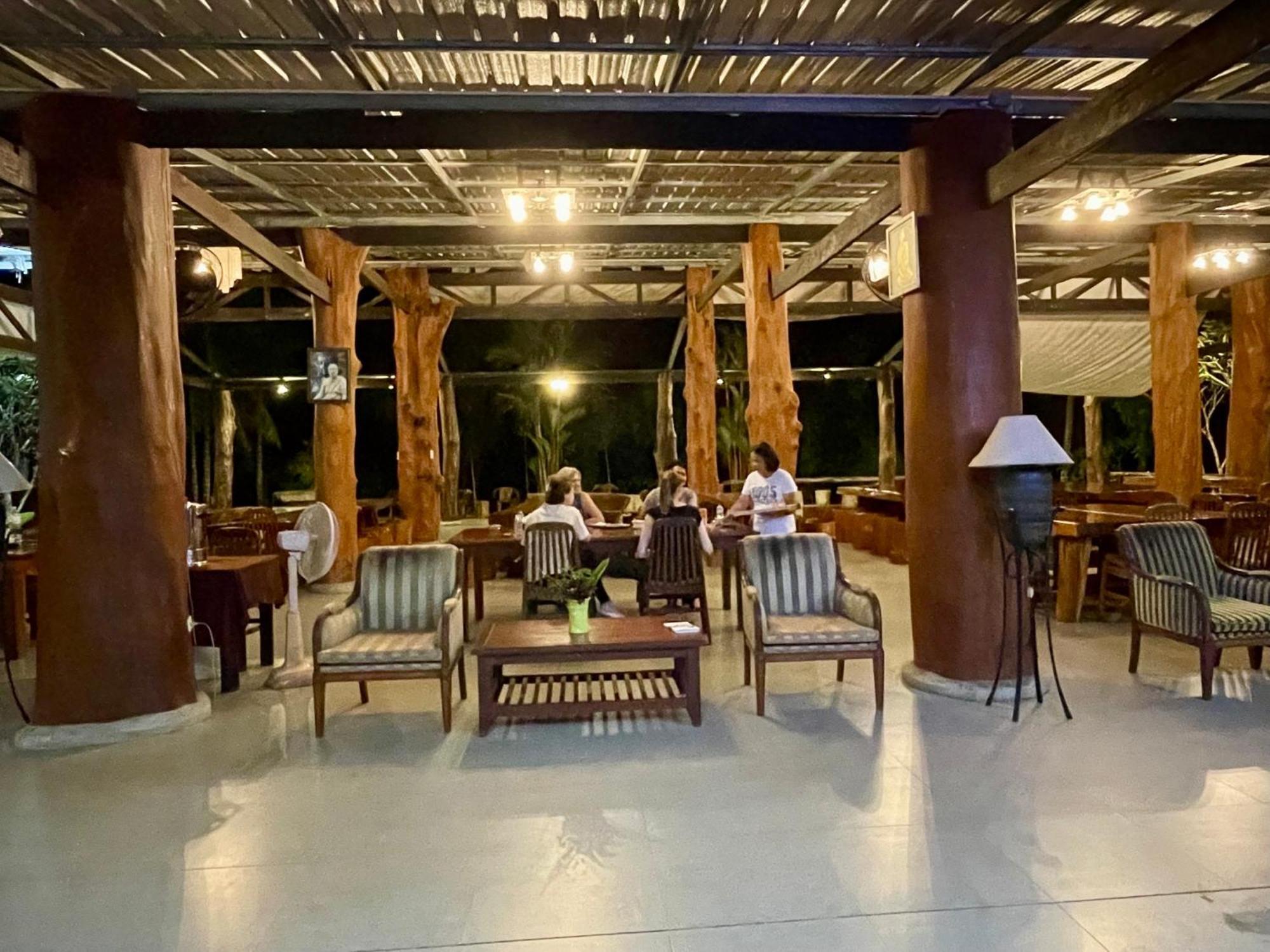 The Camper Lodge Khao Sok Ban Bang Bon Buitenkant foto